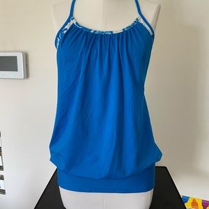 Lululemon size 6 tank
